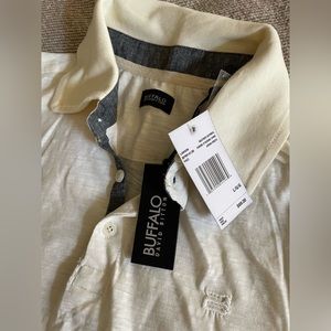 NWT men’s Henley shirt